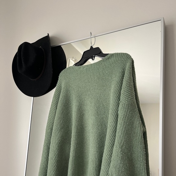 BP Green Sweater V Neck 3 X - Picture 5 of 6